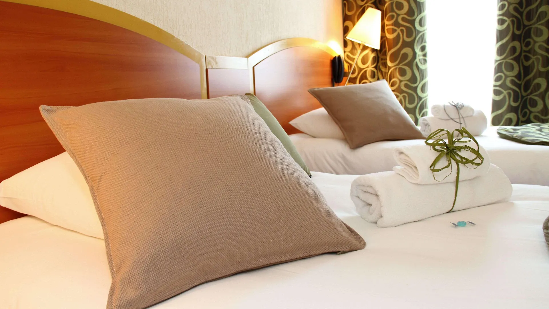Hôtel Kyriad Lamballe France