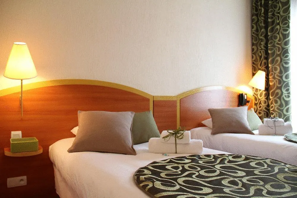 Hôtel Kyriad Lamballe France